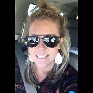 Meet your Posher, Bridgett